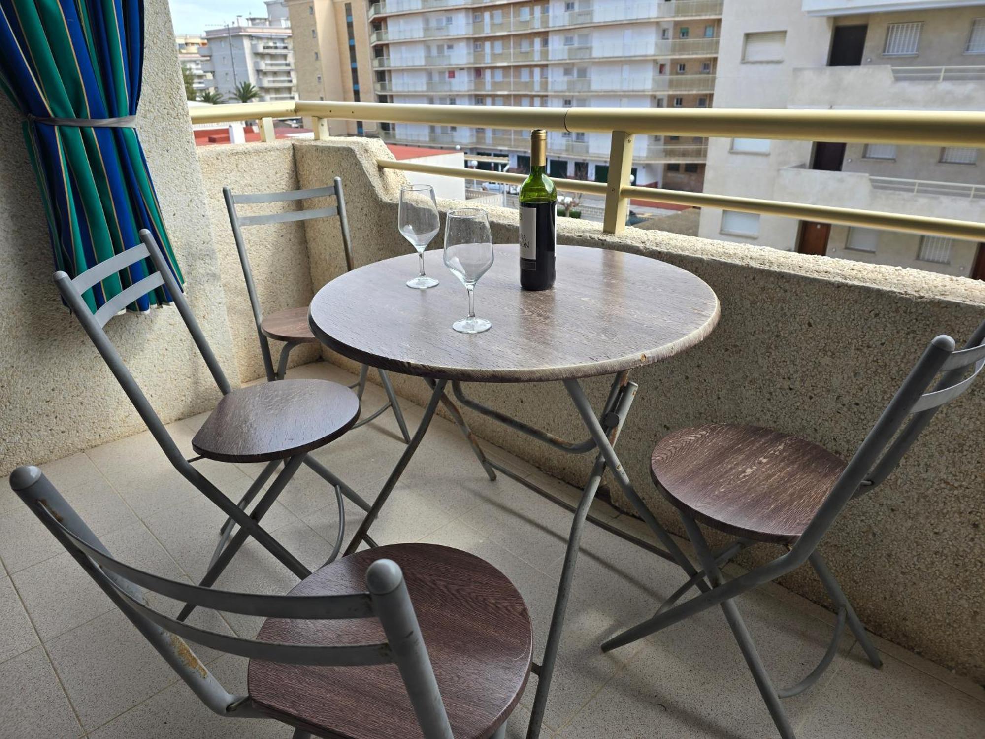 Sea ​​apartments * La Pineda