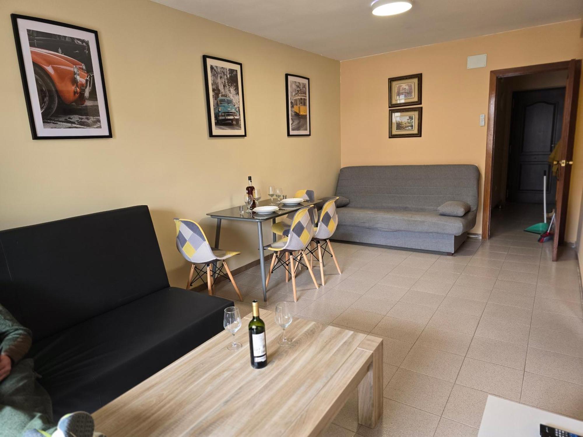 Sea ​​apartments La Pineda